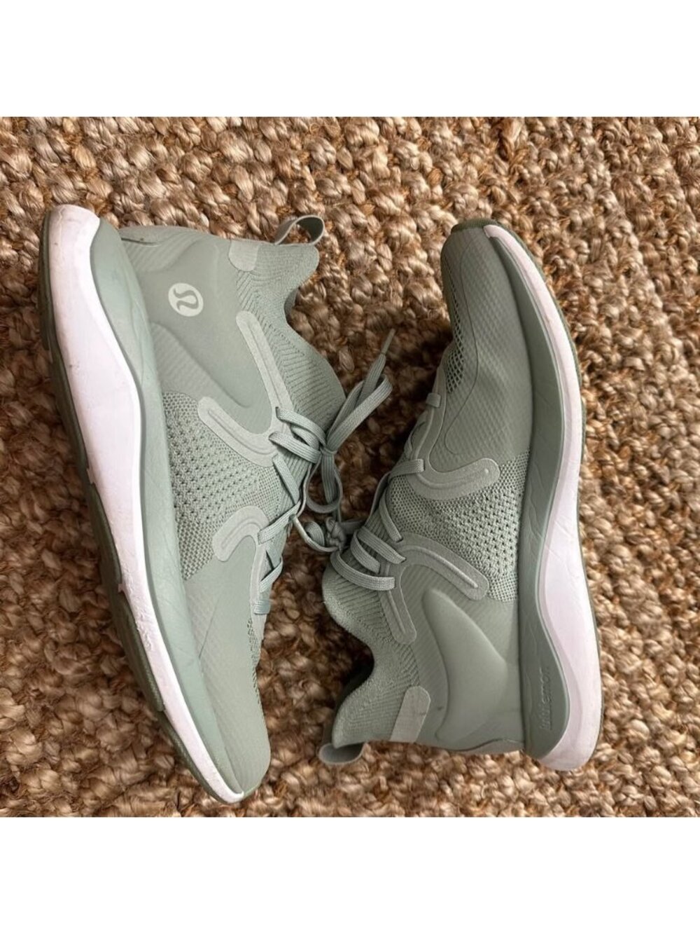 Lululemon Chargefeel 2 Mid Womens Workout Shoe Size 9.5 Sage Green